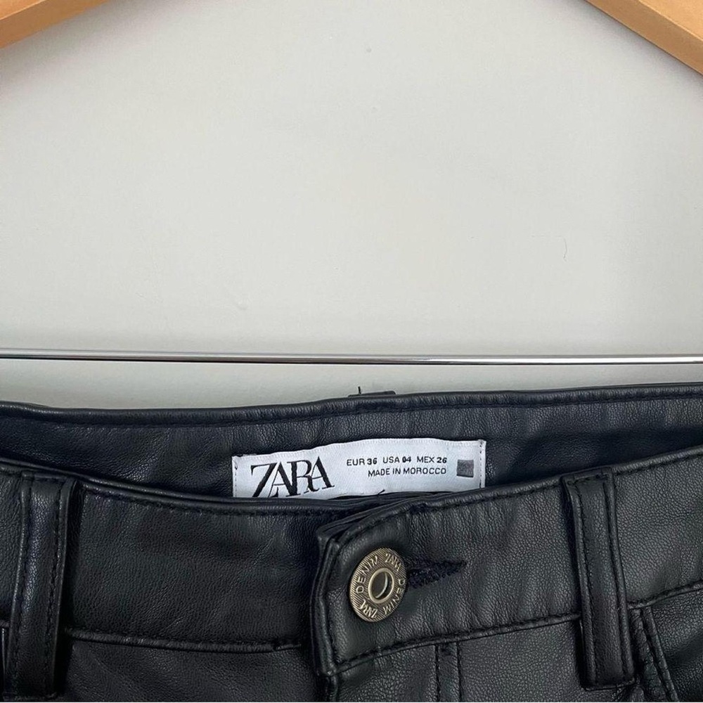 Zara Mini Flare Cropped Black Faux Leather Pants Size 4 - Picture 4 of 6